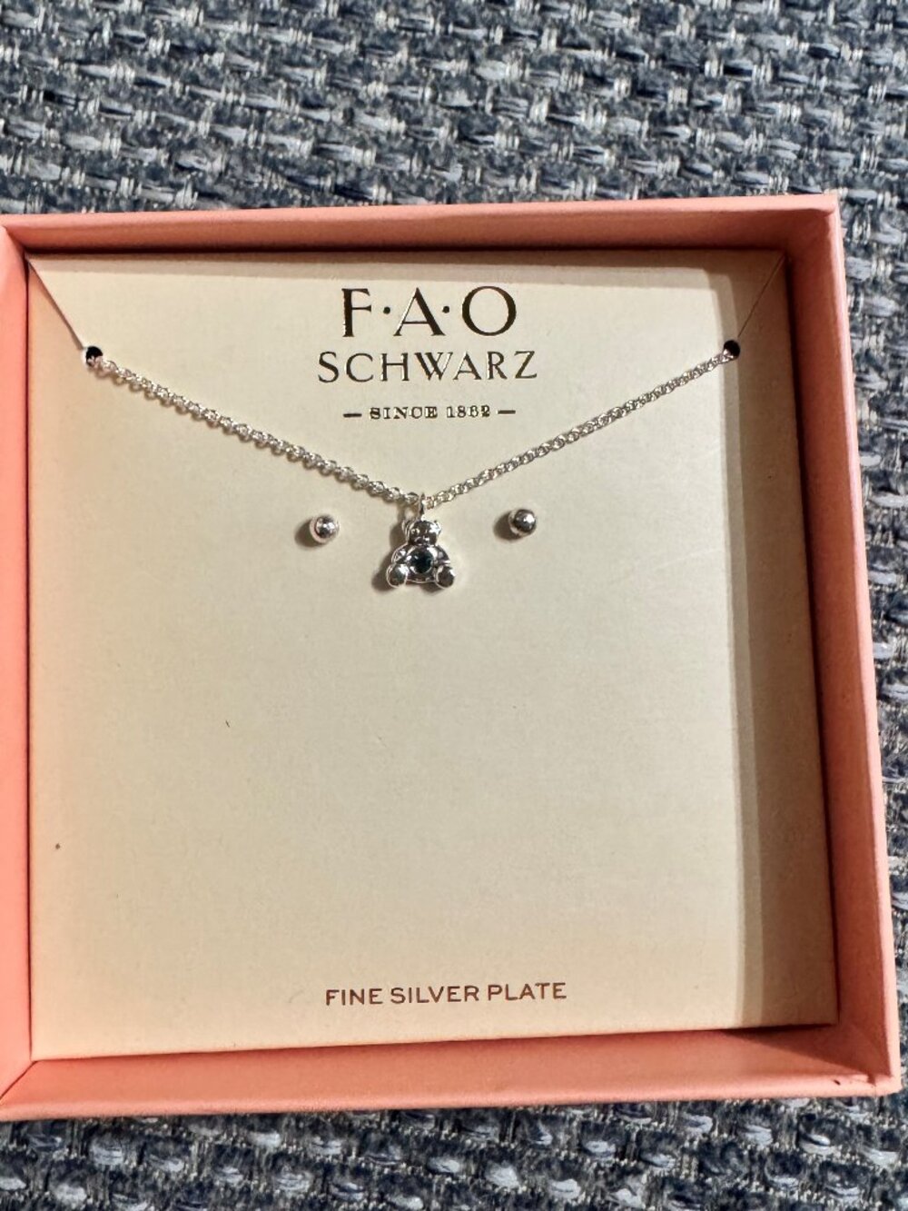 FAO Schwarz Teddy Bear Necklace & Earring Set